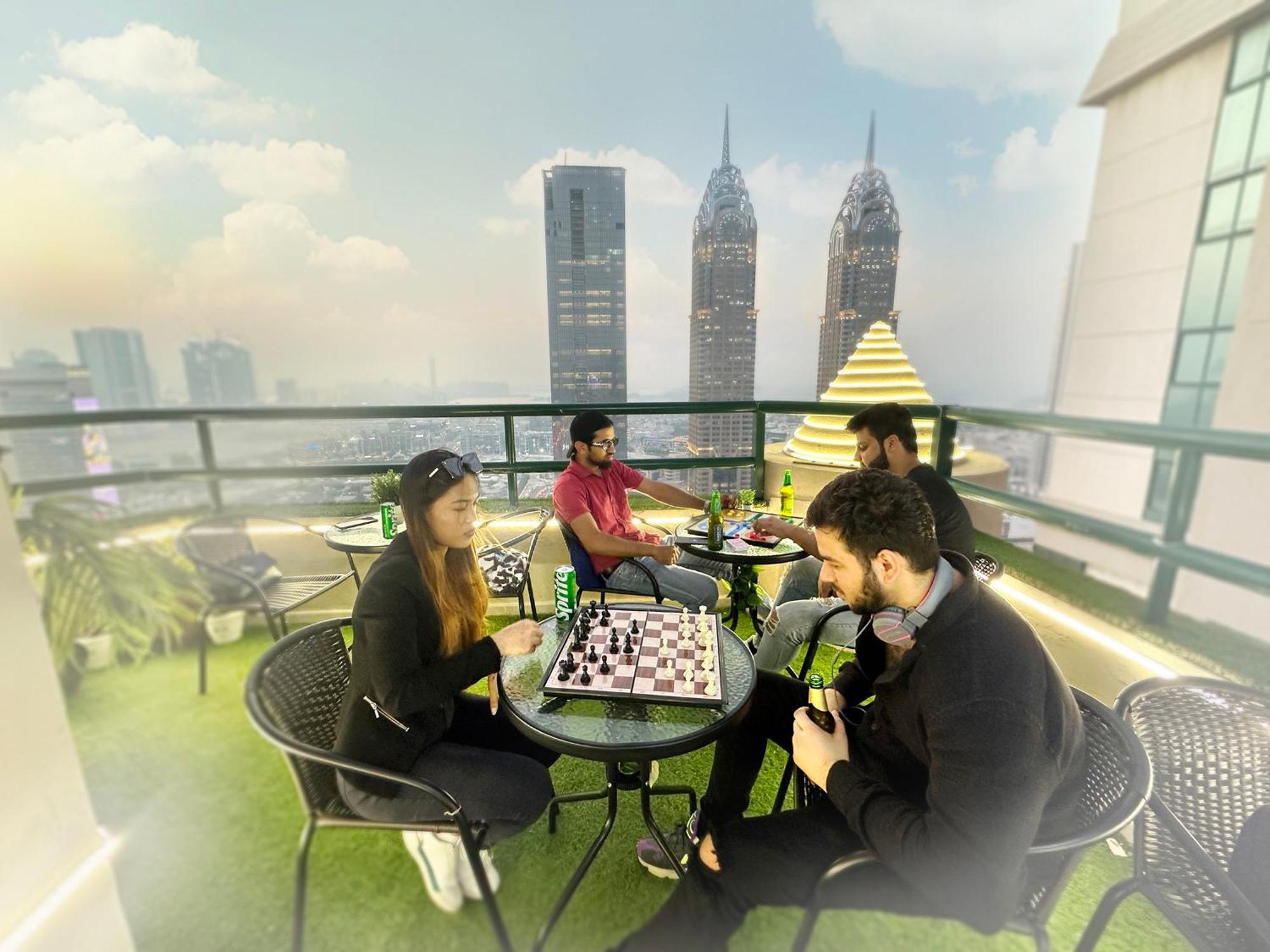 Nomad Partition Room In Barsha Heights 3 Mins To Icm Metro Dubai Exterior photo